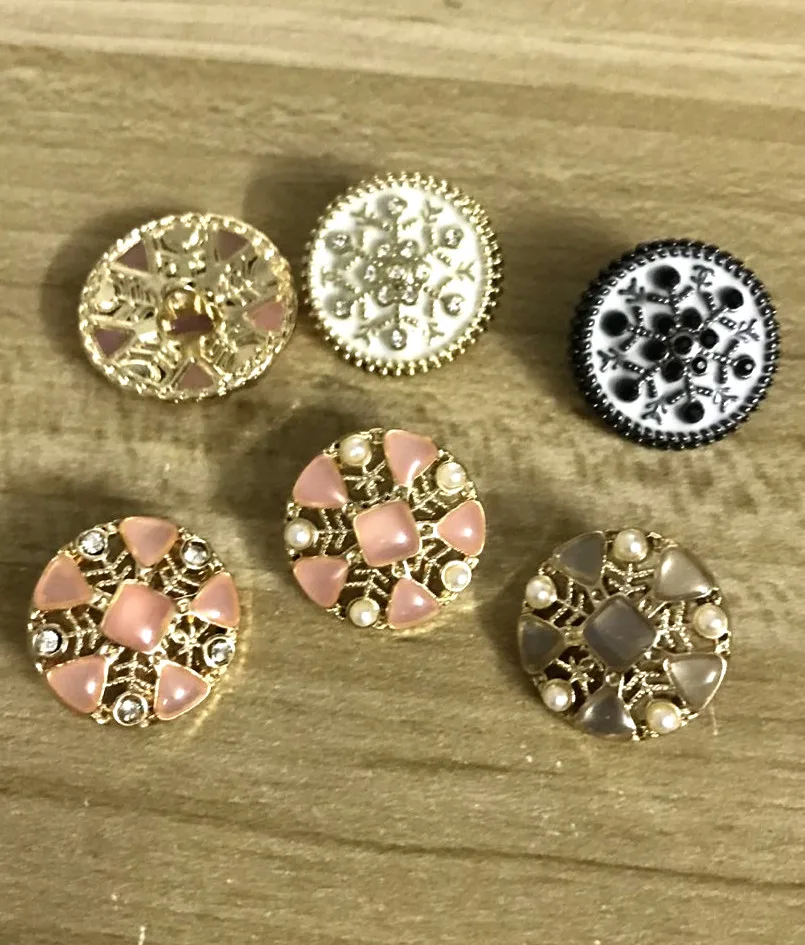 Новинка зимняя модель стразы швейная пуговица для роскошного Кашемирового