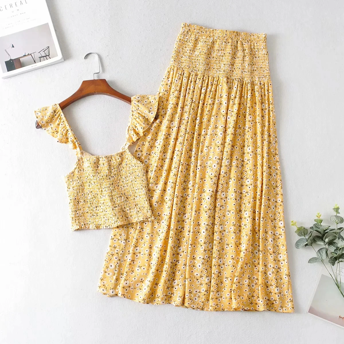 

2020 summer women sets Boho flower sleeveless crop tops + high waist pleated long Maix matching skirts sets clothing for women