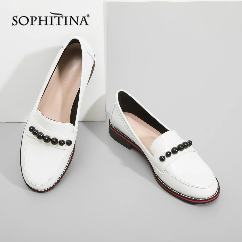SOPHITINA/удобная женская обувь на плоской подошве; лоферы из лакированной кожи высокого качества; модная обувь с круглым носком, украшенная бисером; Новые однотонные туфли на плоской подошве; SC353