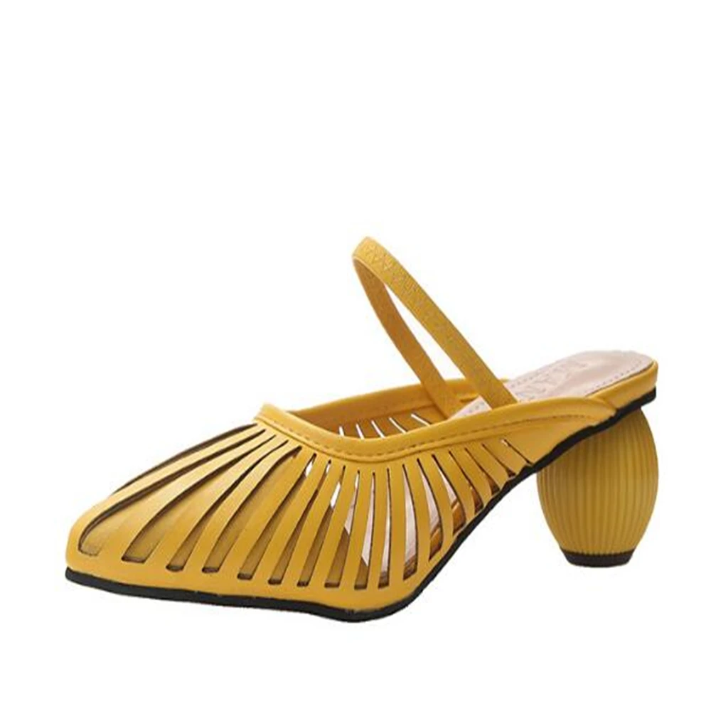 Пикантные босоножки женская обувь на квадратном каблуке цвет белый черный