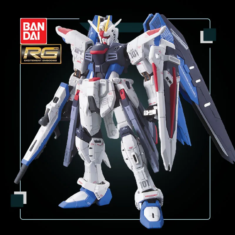 

Bandai Gundam Anime Action Figures Assembly Model RG 05 1/144 ZGMF-X10A Freedom Gundam Ornaments Decoration
