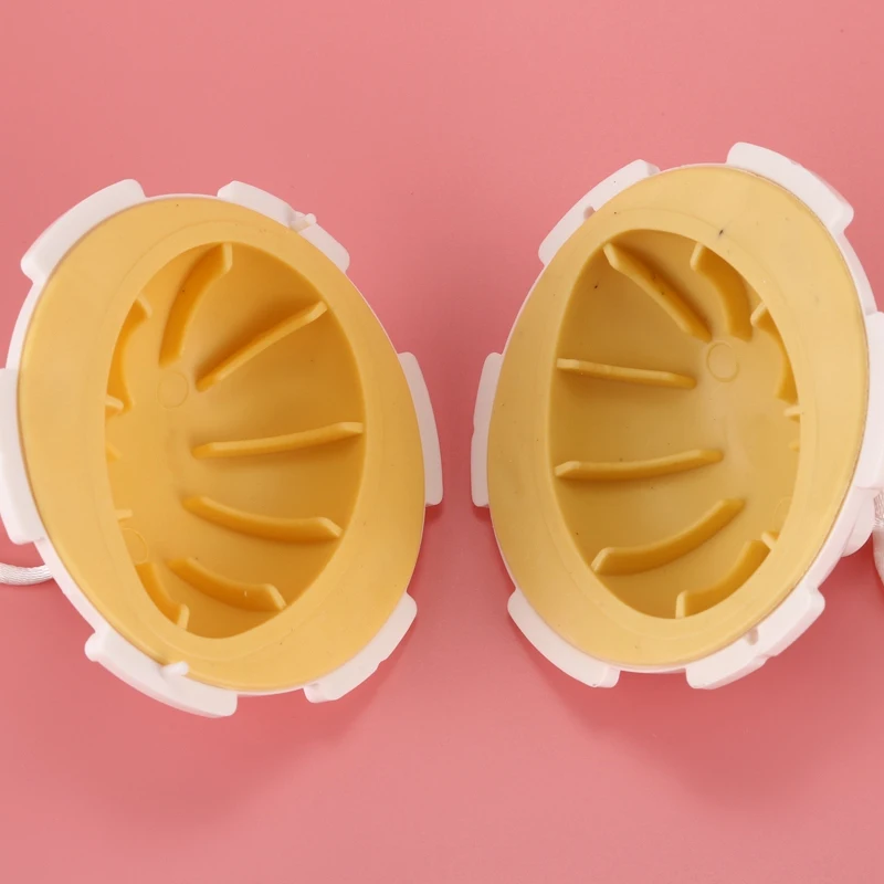 Золотые яйца варьируются внутри скорлупы делают золотые Твердые вареные мягкие