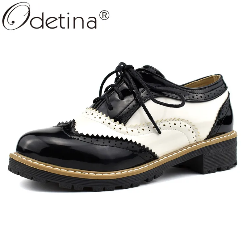 Odetina/Новинка модные женские седельные туфли на шнуровке черно белые кубинские