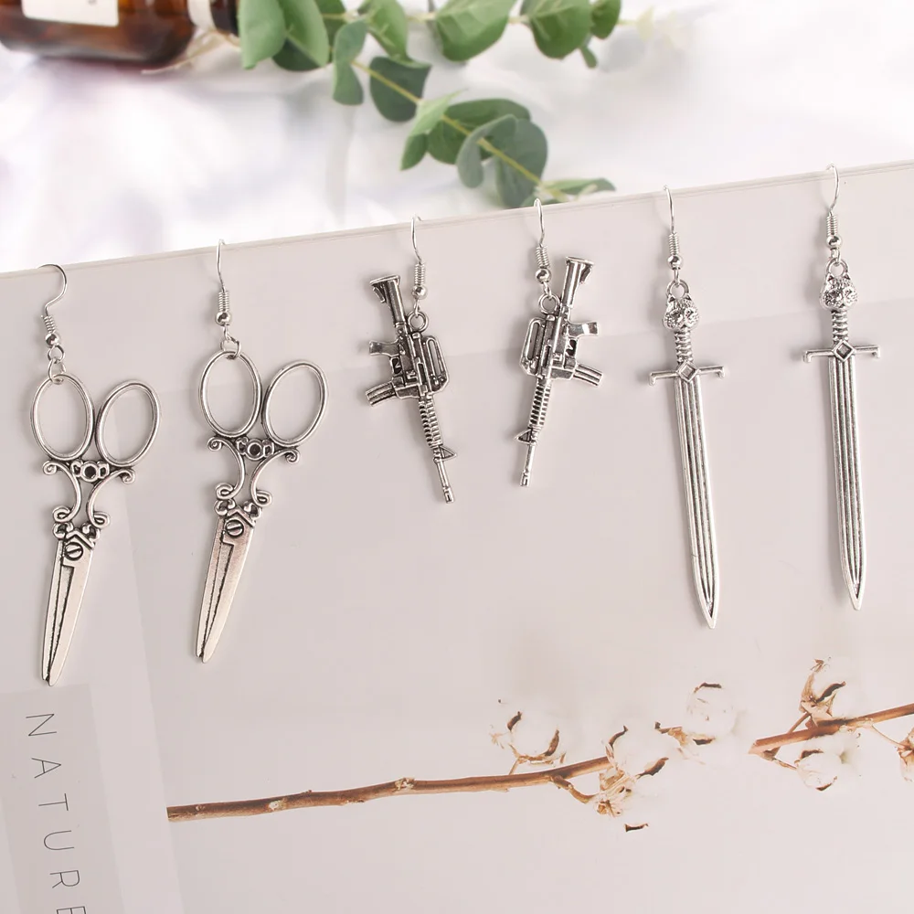 Харадзюку личность альтернатива большие ножницы серьги мечи пистолет