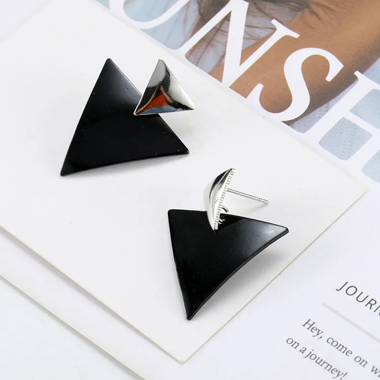 Южнокорейские простые черные треугольные серьги винтажные в европейском и