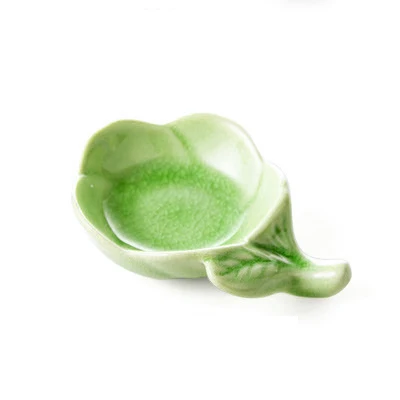 Light Green Домашнее японское керамическое маленькое блюдо Сливовый цветок лист палочки для еды соус, уксус посуда креативная посуда приправа блюдо - Color: Light Green
