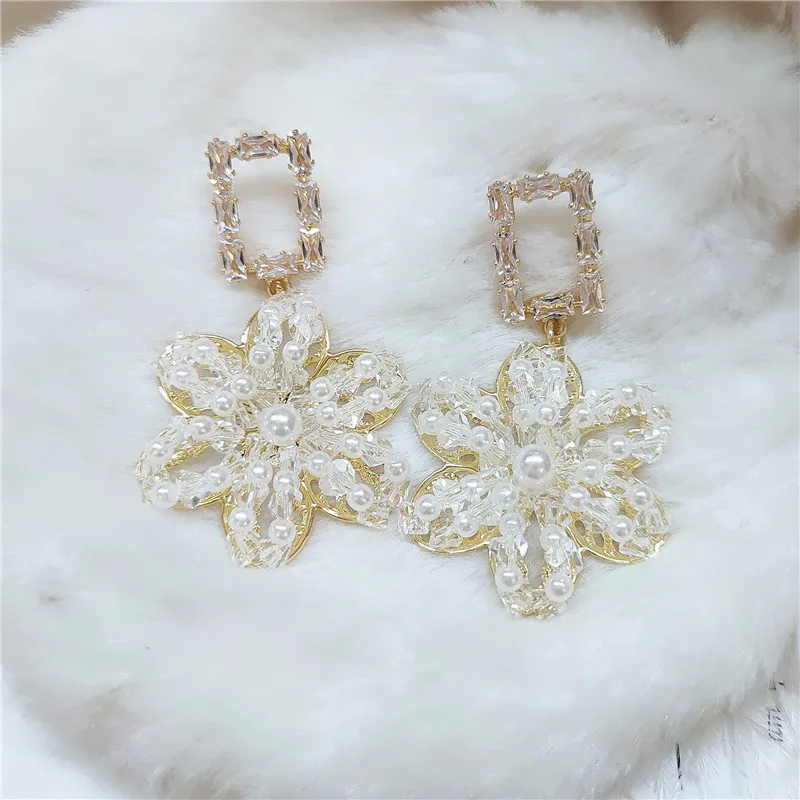 

Korean New Arrival Bohemia Pearl Flower Drop Earrings For Women Fashion Elegant Bijoux Holiday Party Gifts