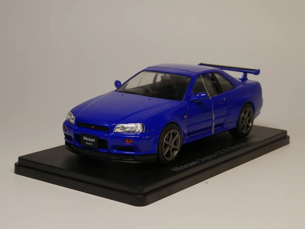 Hachette 1:24 Nissan Skyline GT R (BNR34) 1999 японская коллекция автомобилей литой модельный