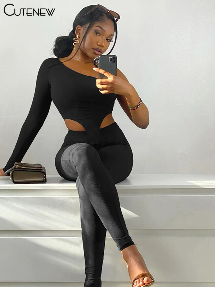 

Женский трикотажный комплект из двух предметов, укороченный топ на одно плечо с длинными рукавами и брюки с высокой талией в уличном стиле