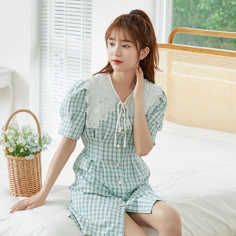 

Women Exaggerated Big Pointed Fake Collar Female Elegant Hollow Out Detachable Lapel Blouse False Collar Sweater Shirt Decor