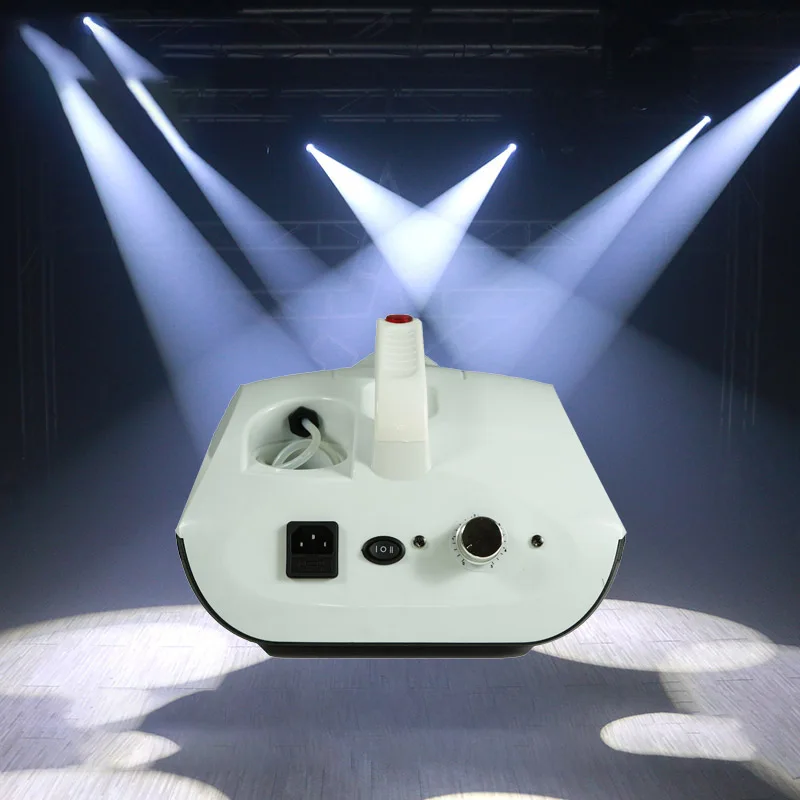 Kup maszyna do mgły w pomieszczeniu