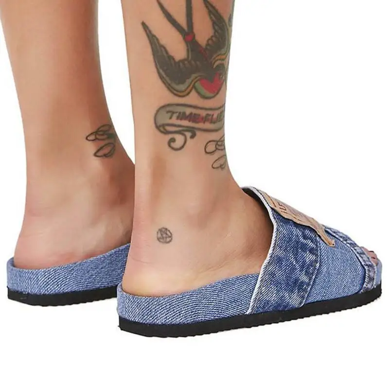 

2021 Women's Denim Cool Round Head Flat with Non-slip Comfortable Summer Fashion Trend All-match Outdoor Casual Shoes
