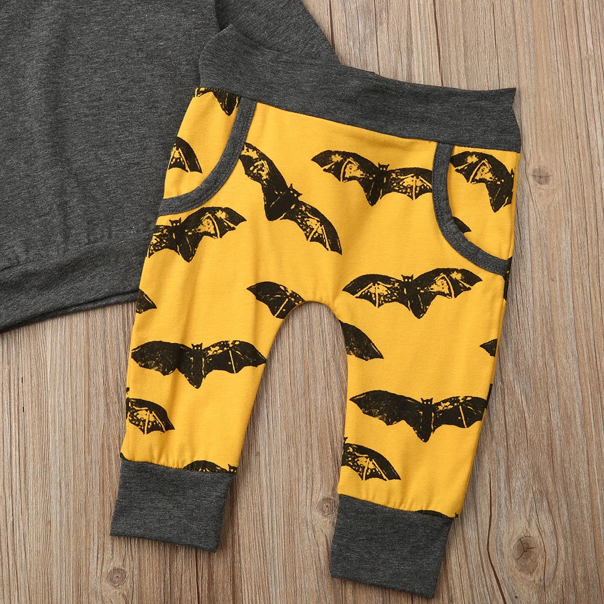 Комплект одежды для новорожденных мальчиков толстовка с капюшоном и штаны