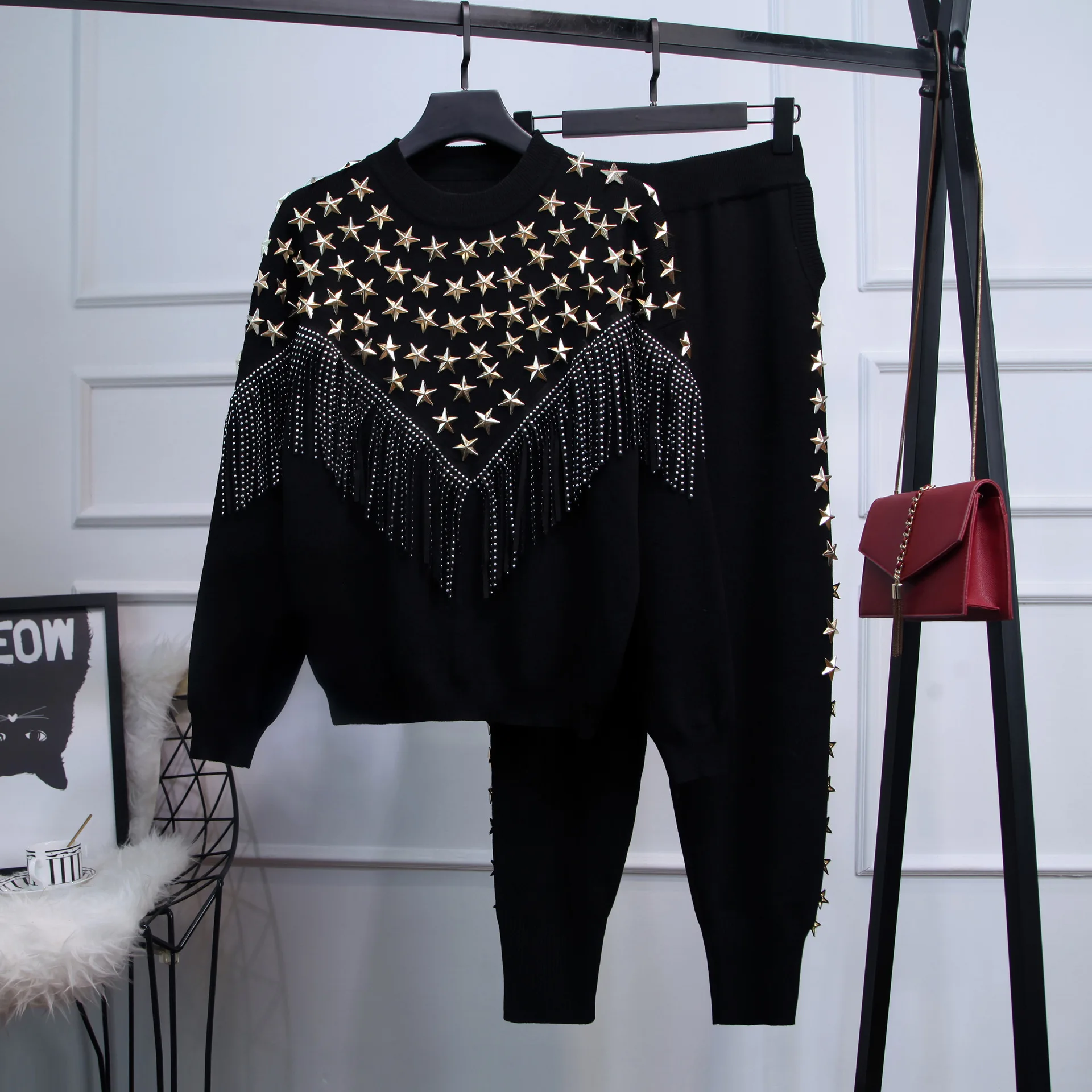 

New Autumn Fashion Lady Two-piece Set Rivet Stars Tassel Pullovers Long Sleeve Knitted Top + Black Loose Harem Pants Women Suit