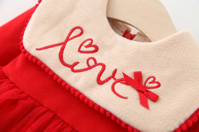 Красное Новогоднее платье для маленьких девочек зимняя одежда с вышивкой и