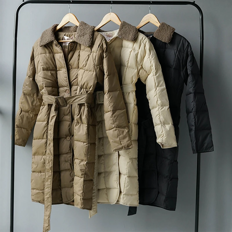 Женский пуховик на 90% утином пуху бежевая парка с меховым отворотом и