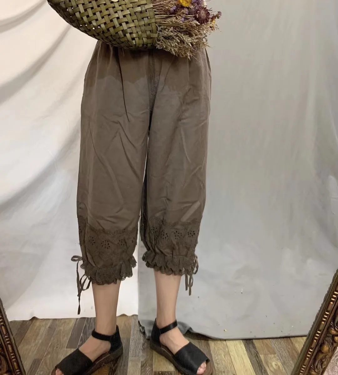 

2021 Literary Women Cotton linen Casual Pants Loose Hollow Lace Bloomers Women Cropped Trousers