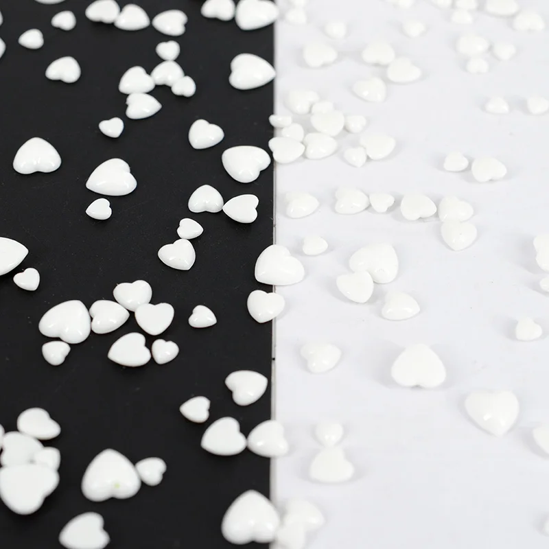 

4mm/6mm/8mm DIY pendant jewelry accessories Cabochon Domes Heart droplets black/white Wihout glue Beads