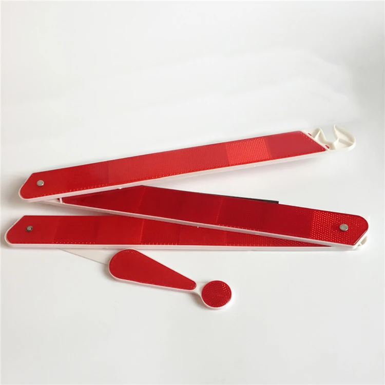 Аварийный красный светоотражающий треугольный предупреждающий знак ПВХ