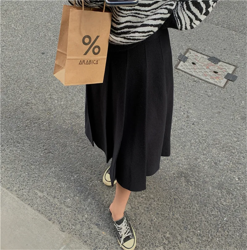 

Autumn Winter High Waist Vintage Solid Knitted Pleated Skirt New OL Elegant Fashion All-match Thick Long Skirts Womens