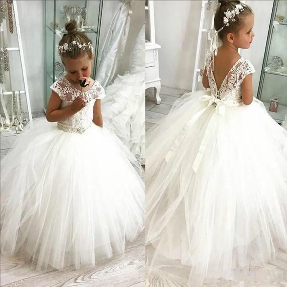 

Lovely Cute Flower Girl Dresses Vintage Princess Appliqued Daughter Toddler Pretty Kids Formal First Holy Communion Gowns