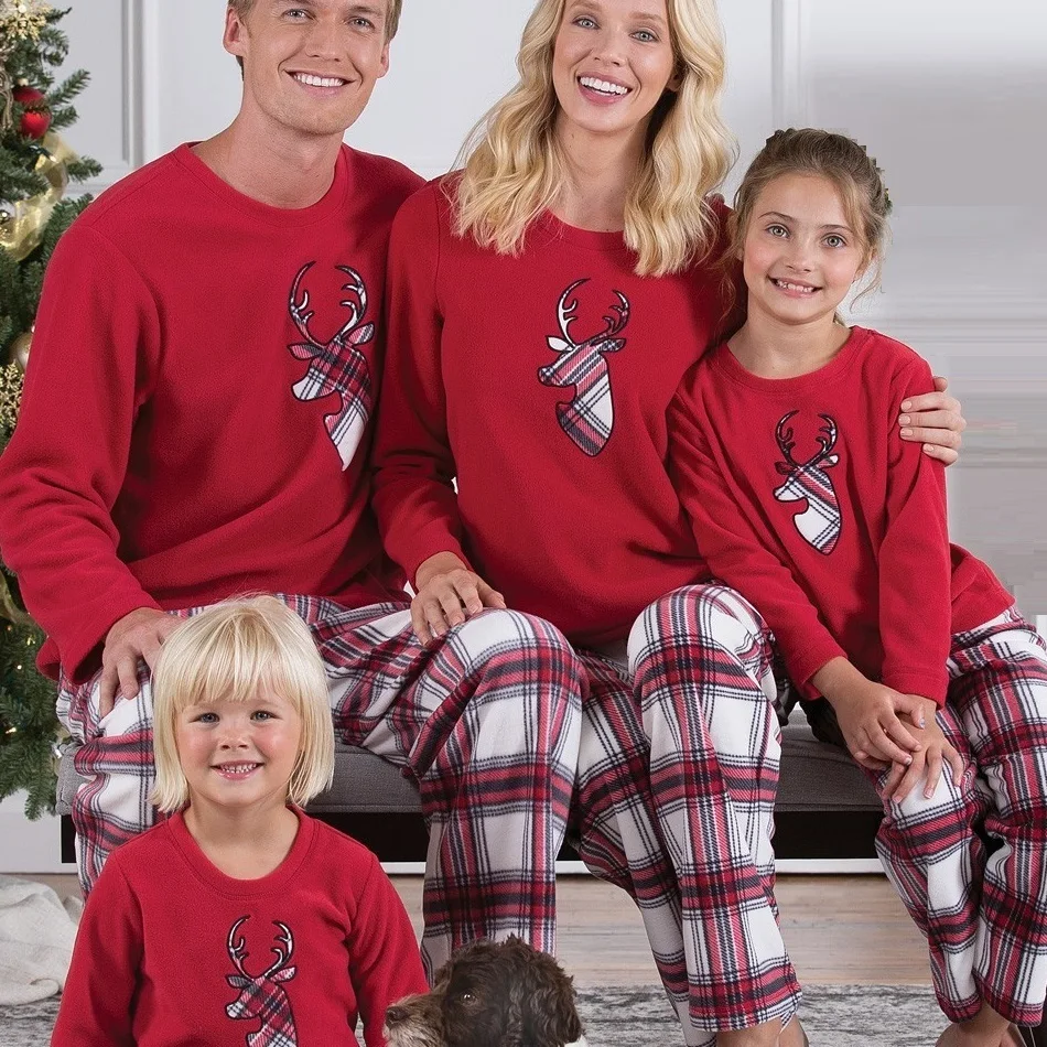 

2021 Christmas Family Matching Pajamas Sets Plaid Mother Daughter Father Son Sleepwear Mommy and Me Xmas Pj's Clothes Tops+Pants