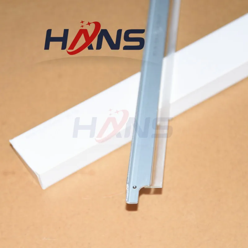 4 шт. Щетка стеклоочистителя DU104 для Konica Minolta Bizhub Pro C5500 C5501 C6500 C6501 C500 PRESS C6000 C7000 |