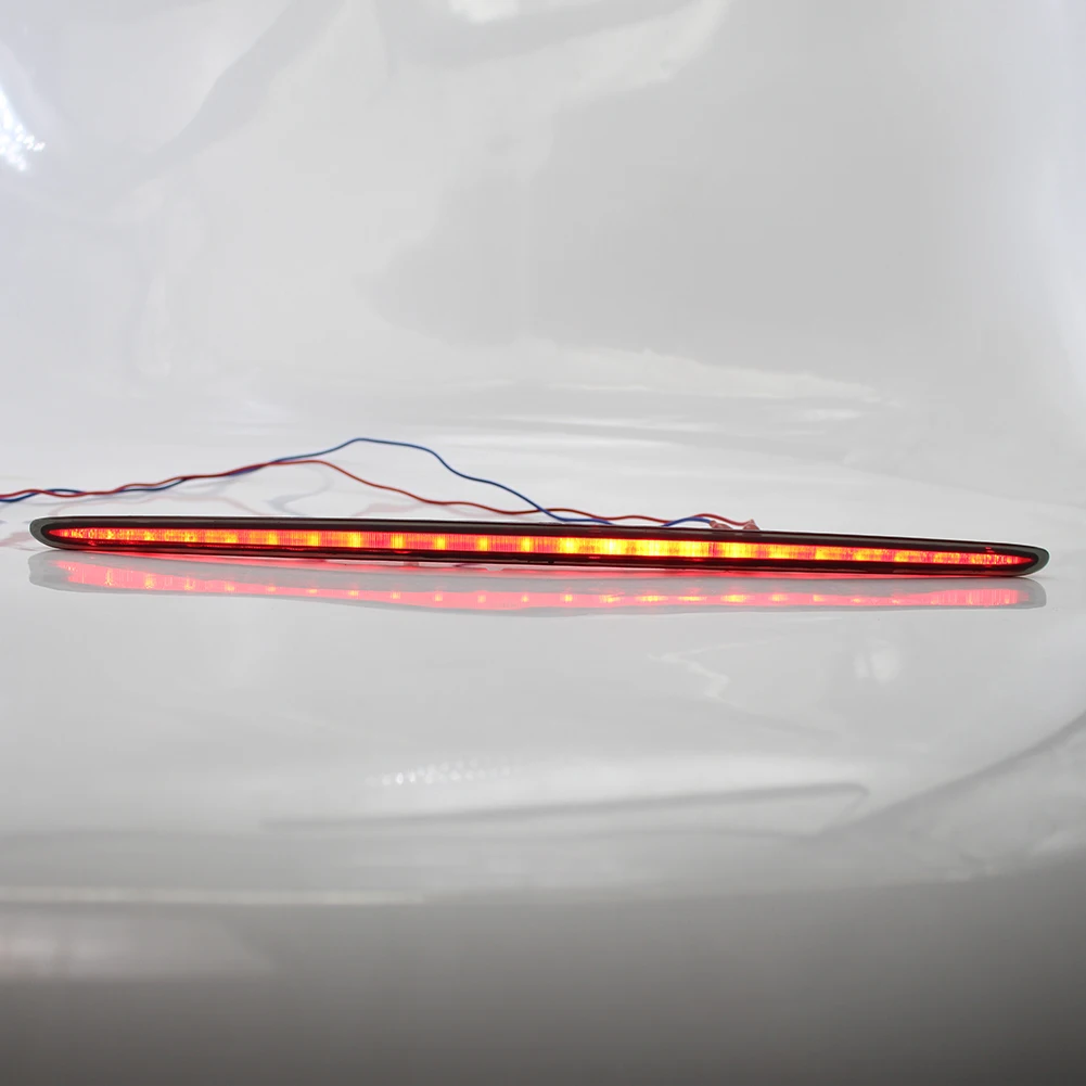 

Rear Tail Red Auto Third Brake Light Parking Car LED High Level Rear Lamp for BMW 1 Series M 128i 135i 08-13