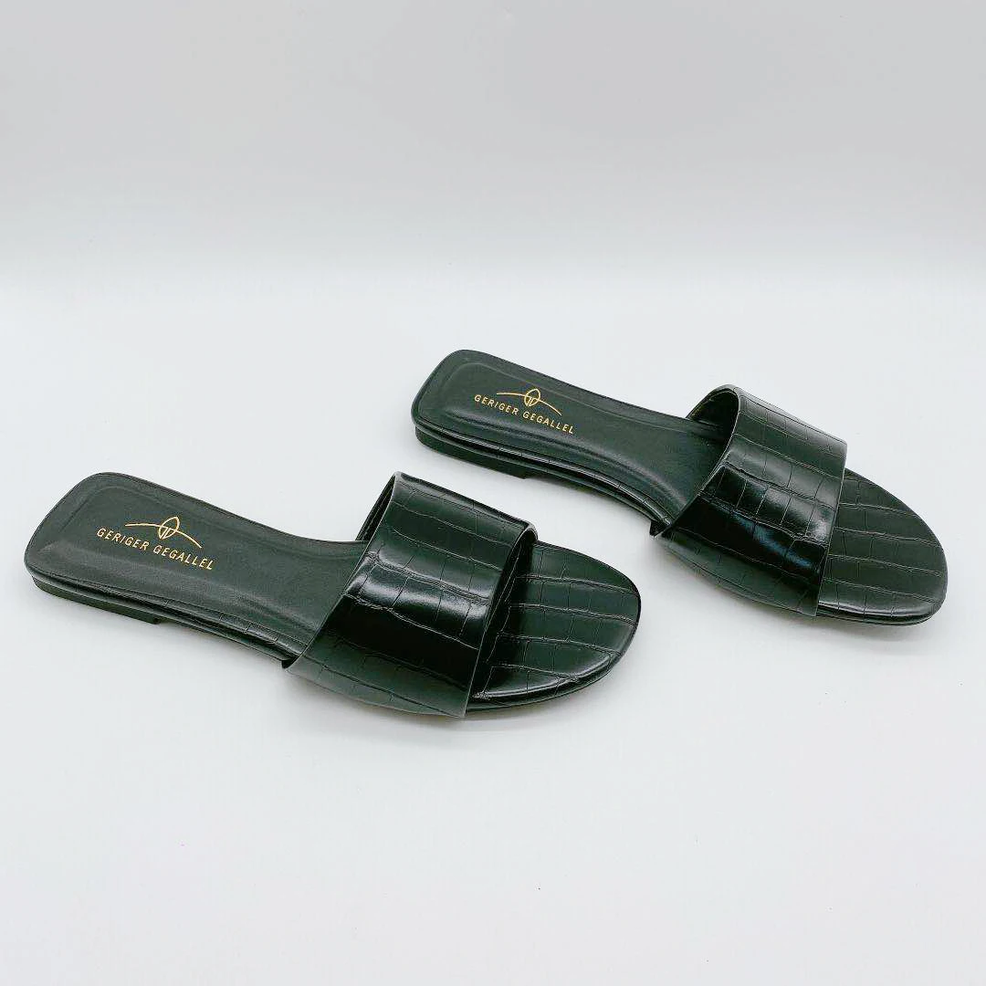 Туфли женские на плоской подошве суперминималистская модная пляжная обувь ПУ