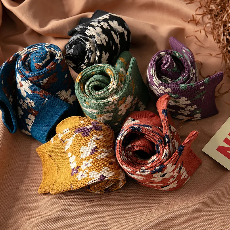 

Autumn winter New Product Casual Retro Style Women Thick College Style Flowers Candy Color Cotton Tide long Socks
