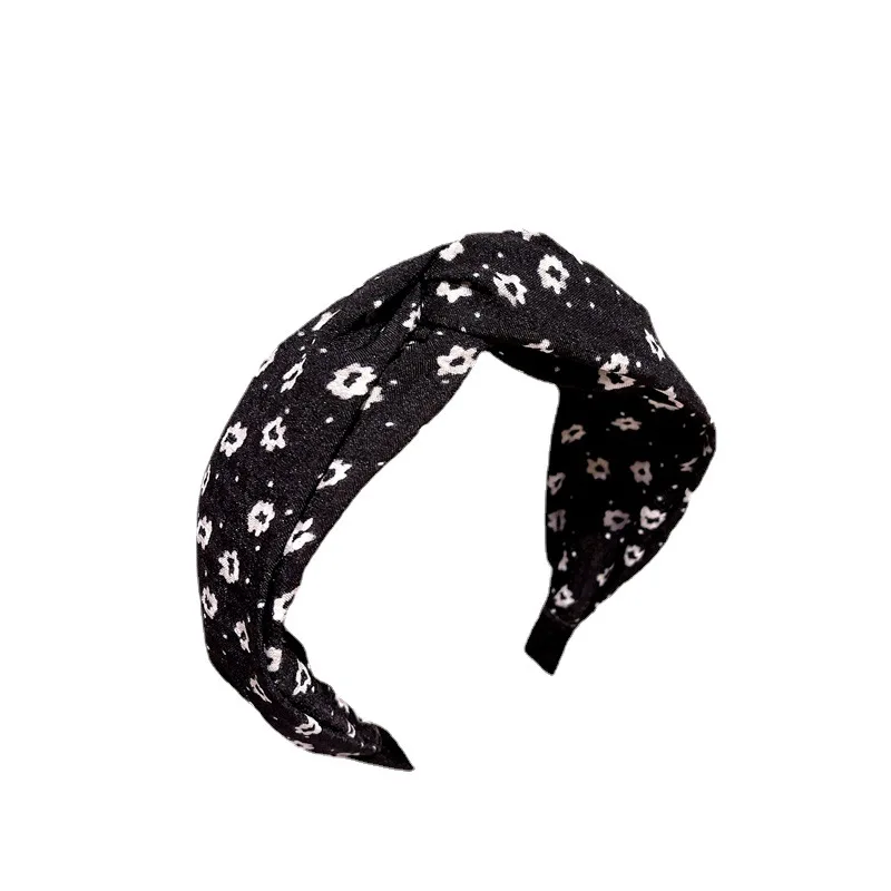 

Wide Edge Wash Face Pressed Hair Band Hairpin Net Red Headdress Go Out Versatile Hair Band Female Hair Accessories