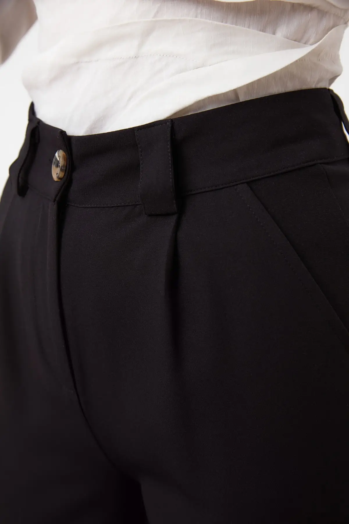 

Trendyol Shirred Pants TWOSS21PL0071