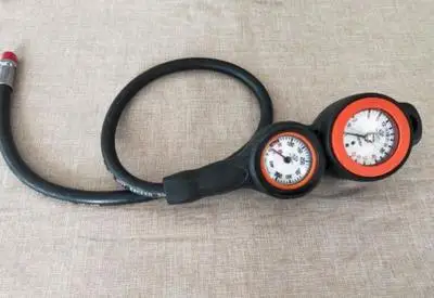 Double gauge Датчик остаточного давления, инструмент для дайвинга, глубина воды, направление, манометр и измеритель глубины - Цвет: Double gauge