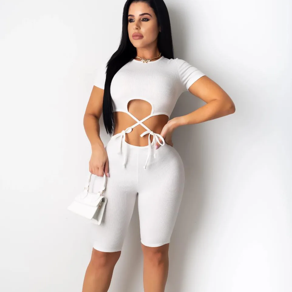 Echione летний ТРИКОТАЖНЫЙ УКОРОЧЕННЫЙ ТОП с коротким рукавом и шорты в рубчик