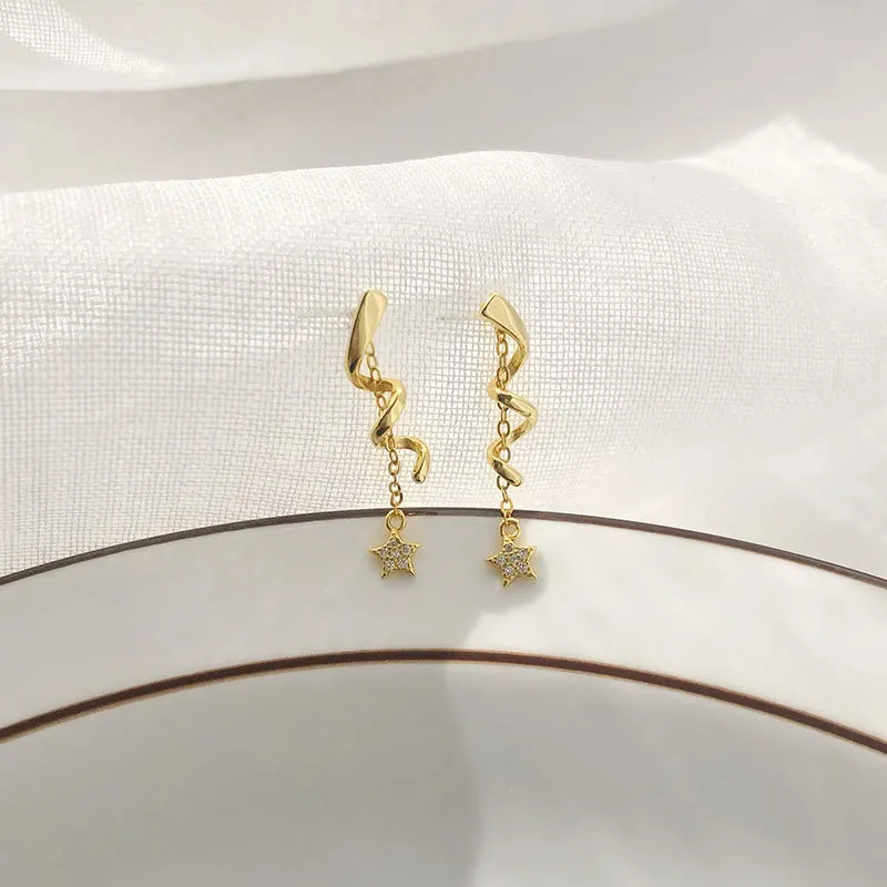 

S925 Silver Fashion Simple Elegant Long Spiral Wave Star Earrings of Party Banquet WOMEN'S Jewelry Ear Stud 2021
