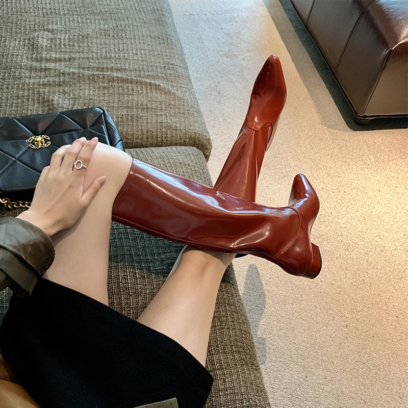 Женские джинсовые сапоги с острым носком, винно-красные сапоги до ...