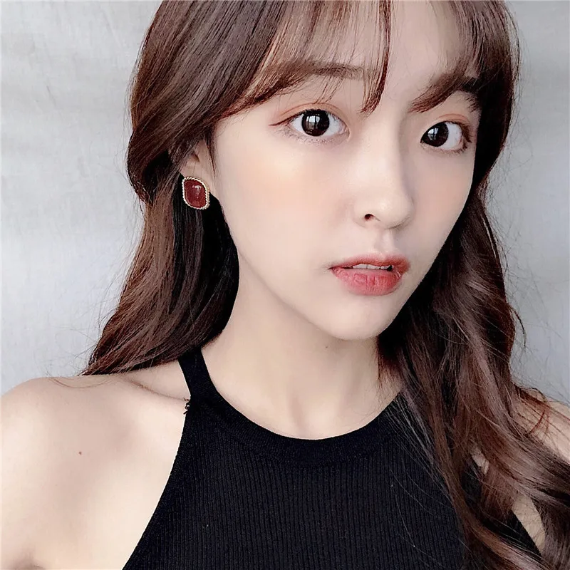 Комплект Tide of качество джокер смолы серьги-гвоздики геометрической формы