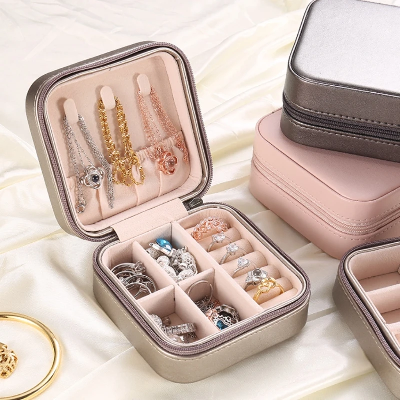 

2021 Leather Jewelry Box Organizer Display Earrings Ring Necklace Jewellery Zipper Protable Travel Storage Case Women Girl Gifts