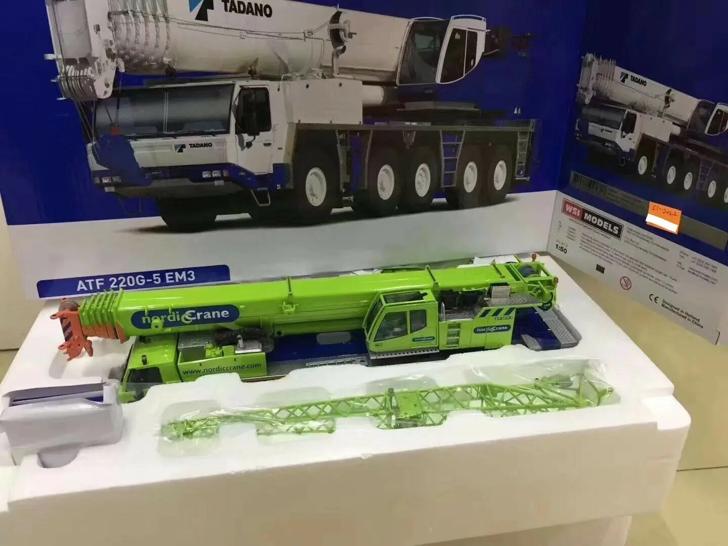 

WSI 51-2022 Nordic Crane Kynningsrud Tadano Faun ATF 220G-5 Mobile Crane 1:50