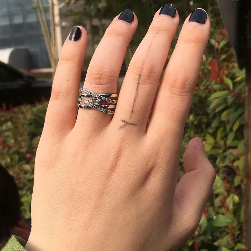 Новое желанное метеоритное кольцо переплетенное обручальное с двойной буквой X