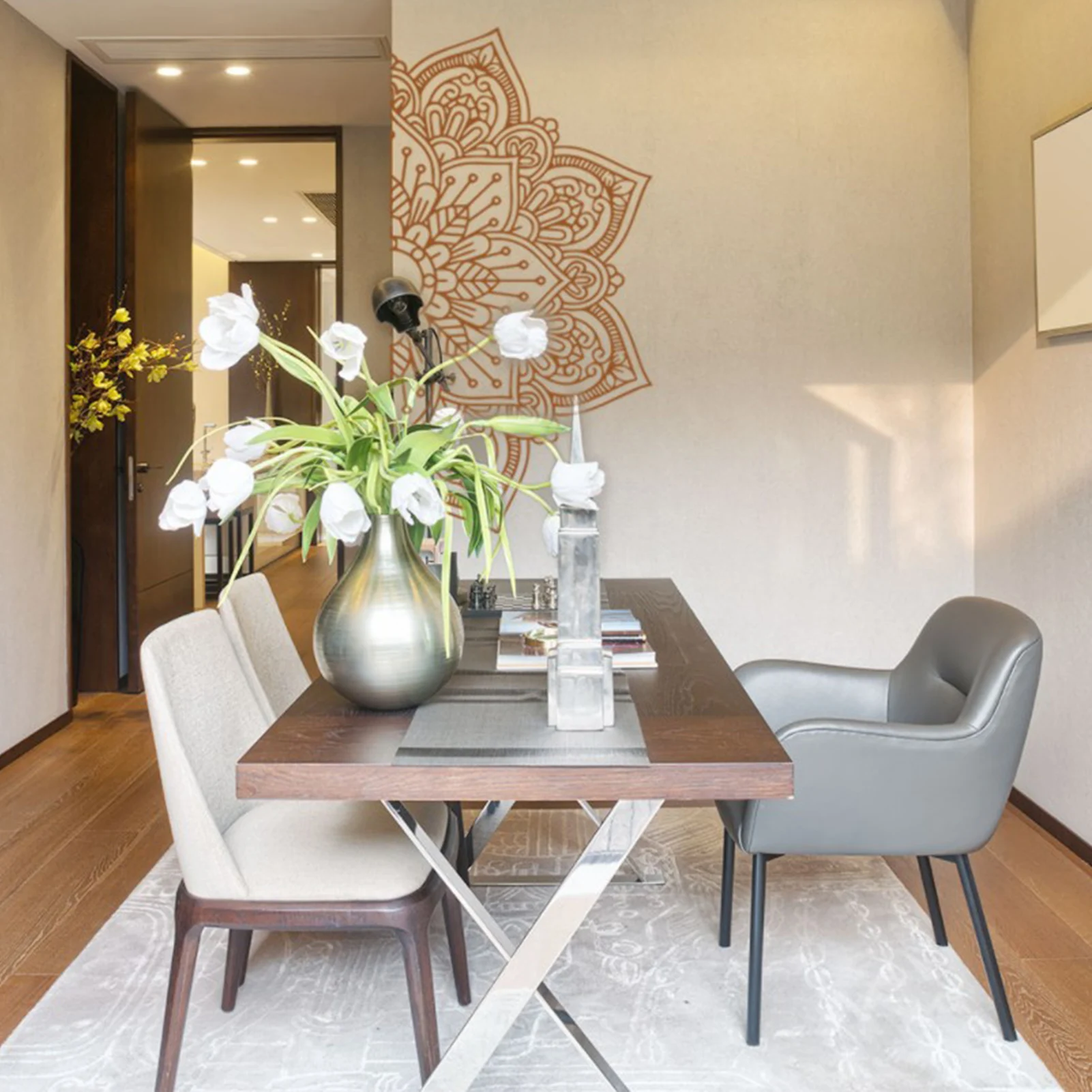 

4pcs Lotus Flower Wall Decals Self Adhesive PVC Sticker Classic Complicate Design for Home Decor Room Decoration Ornament