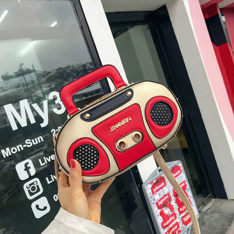 

Fashion Rivets Retro Radio Handle Bag Women Retro Handbag PU Leather Shoulder Totes Underarm Vintage Top Handle Bag Clutch