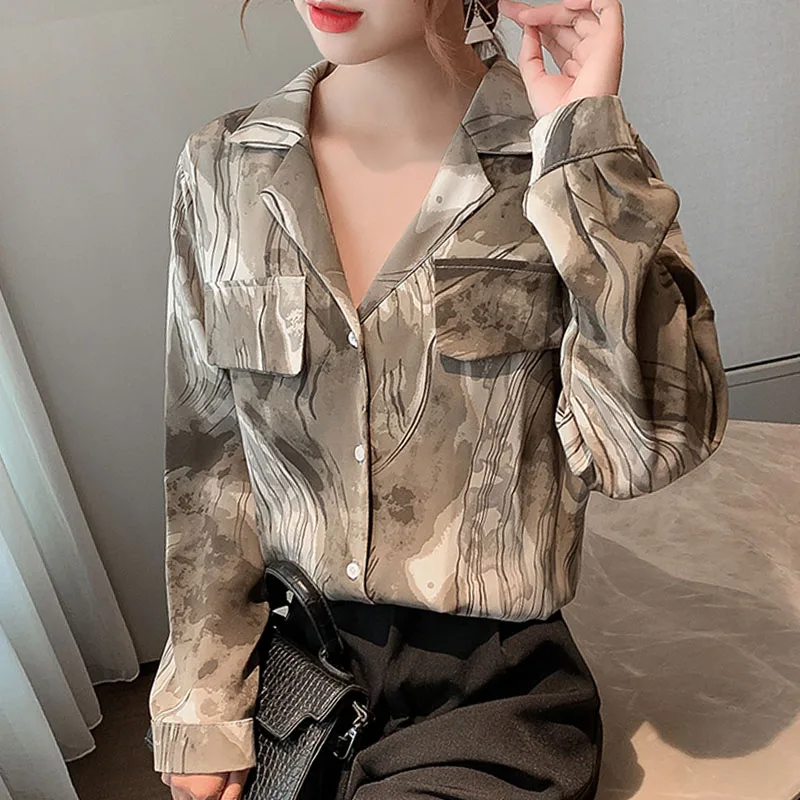 Женская шифоновая блузка на пуговицах белая Свободная с длинным рукавом в