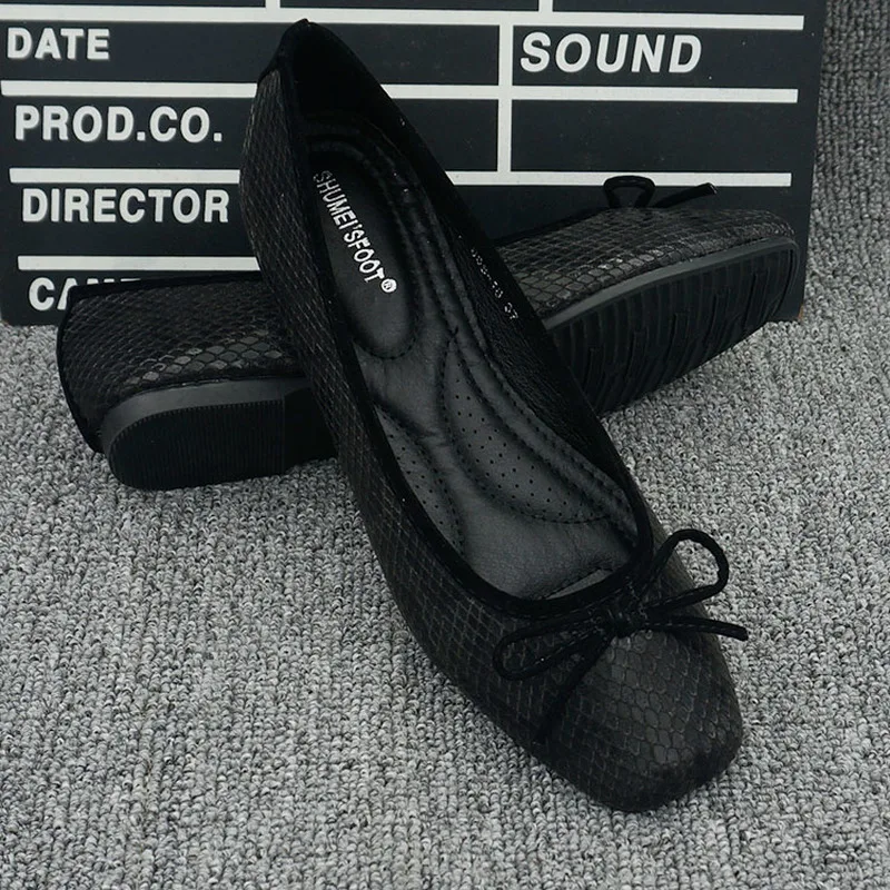 New Women's Snake Print Flat Square Toe Flats Large Size Comfortable Soft-Soled Ballet Shoes Fashion Bow Casual Shoes