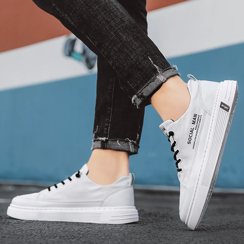 

Men 's Casual Shoes Breathable Soft Sneakers High Quality Summer Casual Shoes
