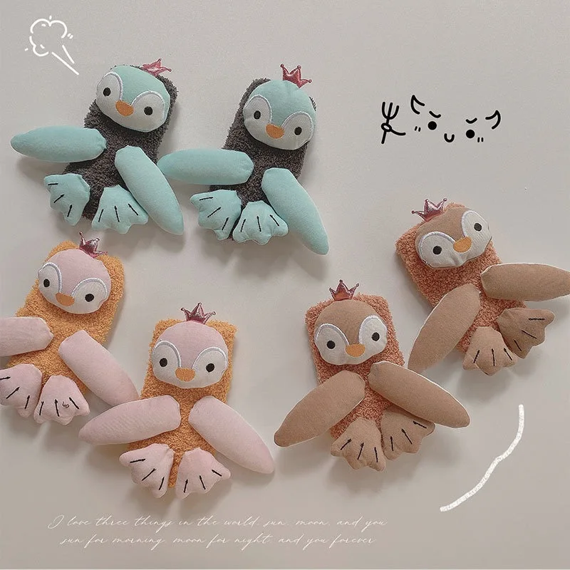

INS wind baby children's socks dispensing non-slip cartoon penguin three-dimensional cute coral velvet doll socks