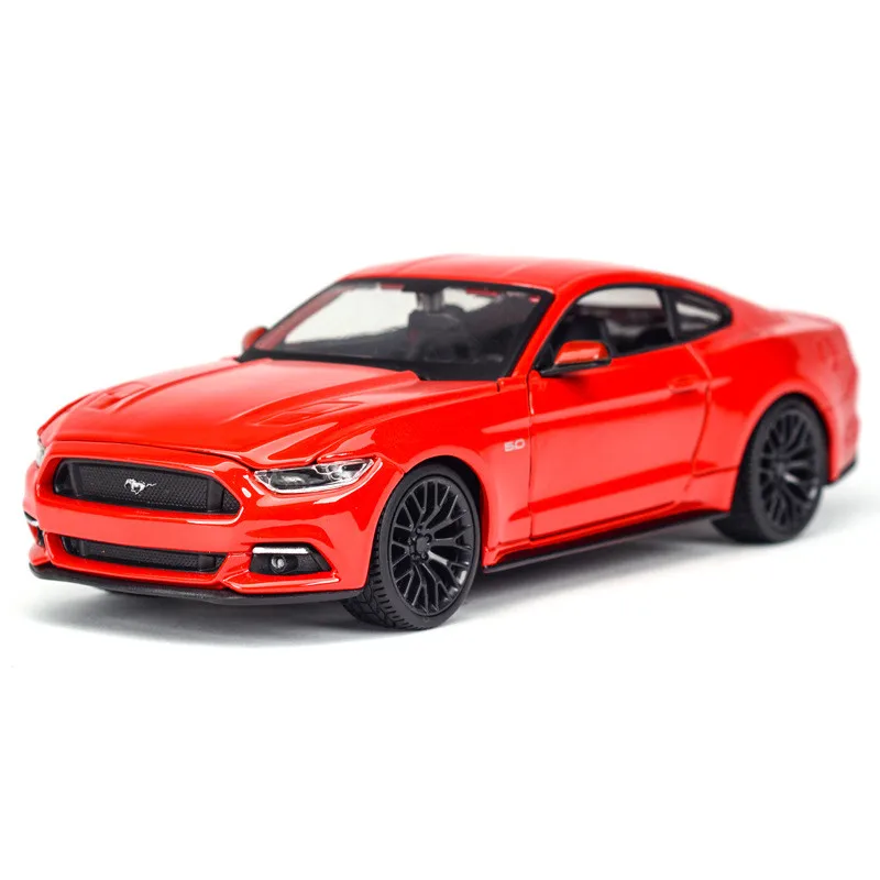 Изысканная коллекция 1:24 2015 Ford Mustang спортивный автомобиль сплав модель