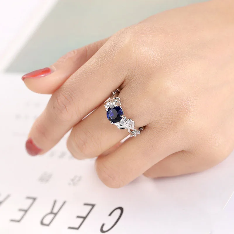 Женское романтическое кольцо серебряного цвета 4 блестящее ювелирное изделие в