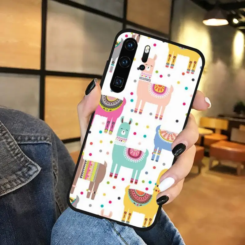 

Cute Llama Alpaca Animals Cartoon Phone Case Funda For Huawei P9 P10 P20 P30 Lite 2016 2017 2019 plus pro P smart