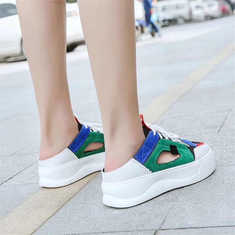 Женские тапочки на танкетке без застежки женские кроссовки плоской подошве 6 см